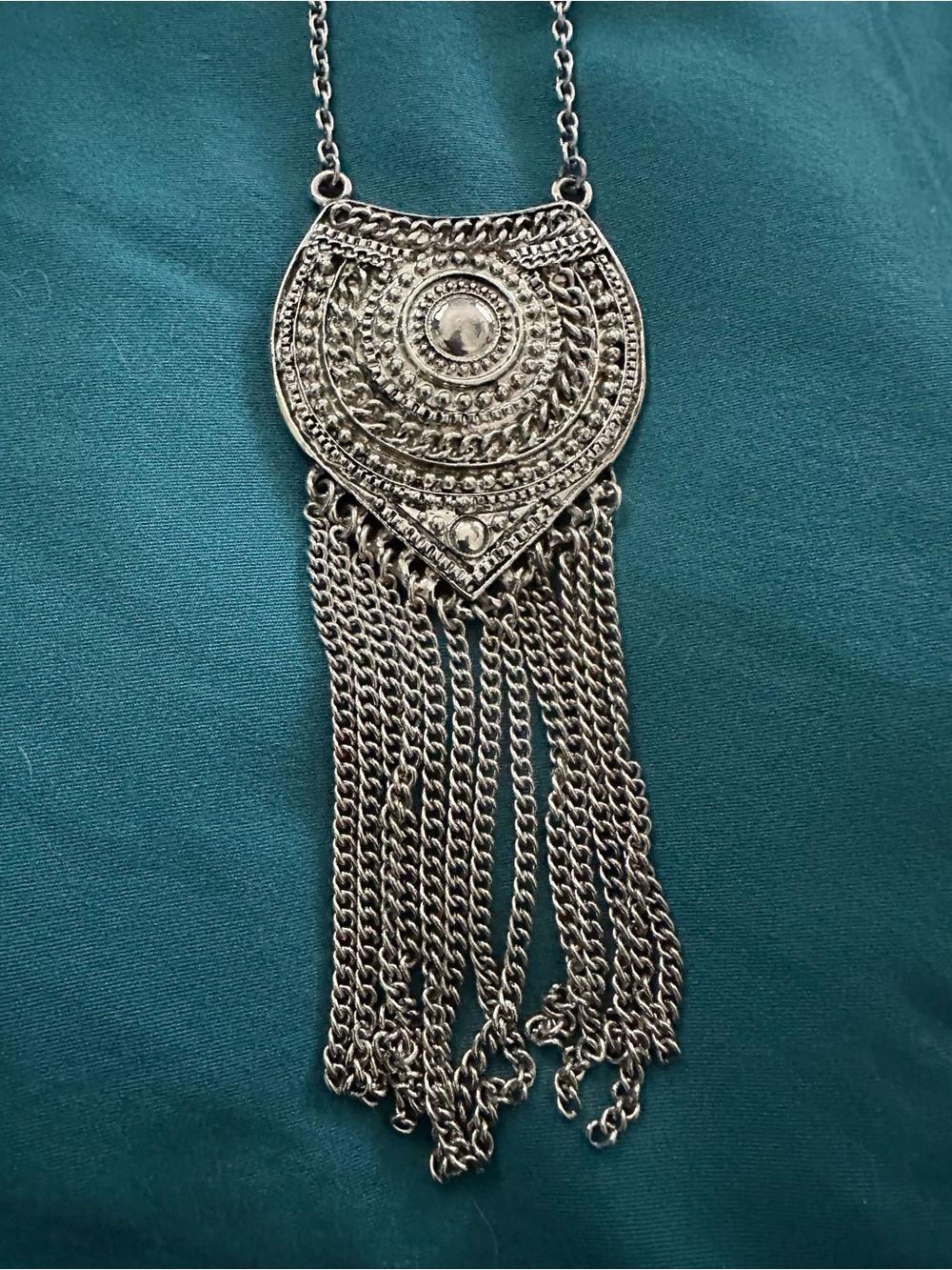 Boho Silver Fringe Pendant Necklace - Silver